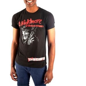 NWOT A Nightmare On Elm Street Better Stay Up Late Graphic T Shirt XL